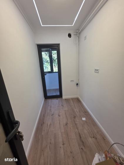 Apartament cu 3 camere în Viziru 1