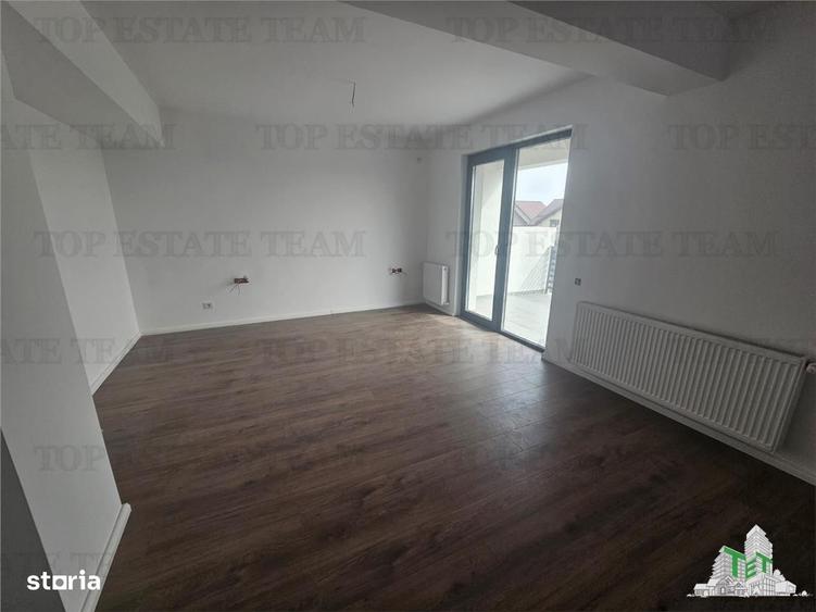 Casă cu 4 camere cu Teren 400 Mp în Dragomirești-Deal