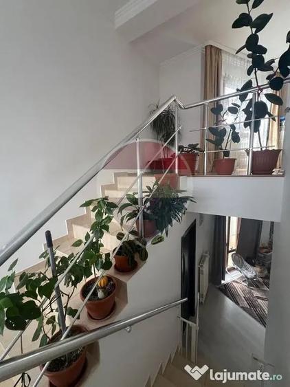 Casă cu 3 camere cu Teren 111 Mp în Tăbăcari