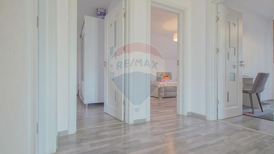 Casă individuală cu 4 camere cu Teren 284 Mp în Bartolomeu