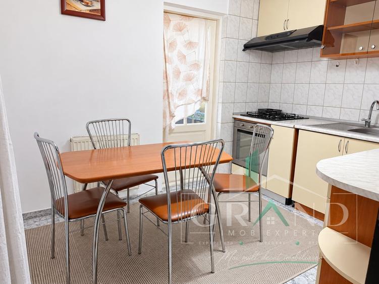 Apartament cu 2 camere semidecomandat, mobilat în Mărăști
