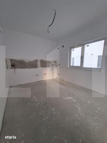 Casă cu 4 camere cu Teren 300 Mp în Curtești