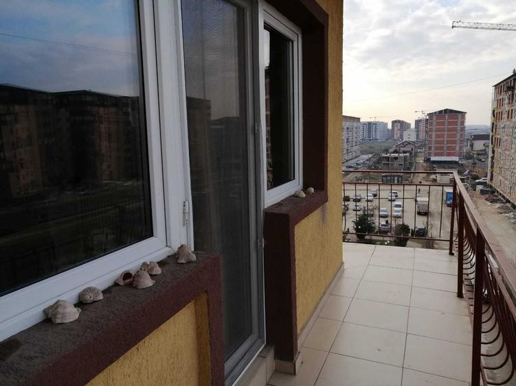 Apartament cu 2 camere decomandat în Chiajna