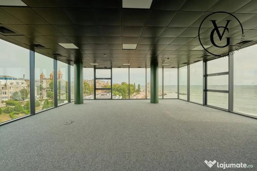 Spațiu comercial, de 963 mp, în Central