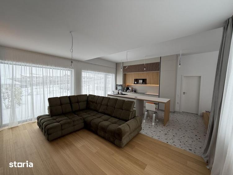 Casă cu 4 camere cu Teren 380 Mp în Chinteni