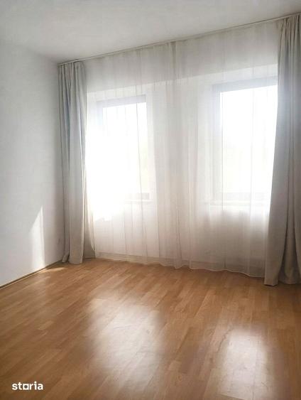 Apartament cu 3 camere în Centrul Civic