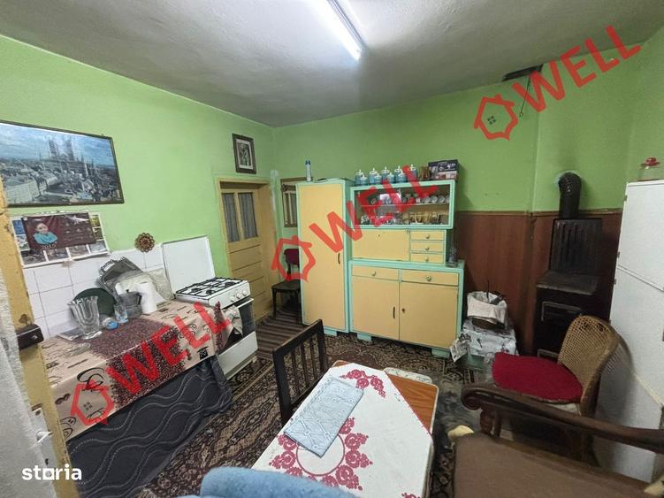 Casă cu 2 camere cu Teren 1189 Mp în Brețcu