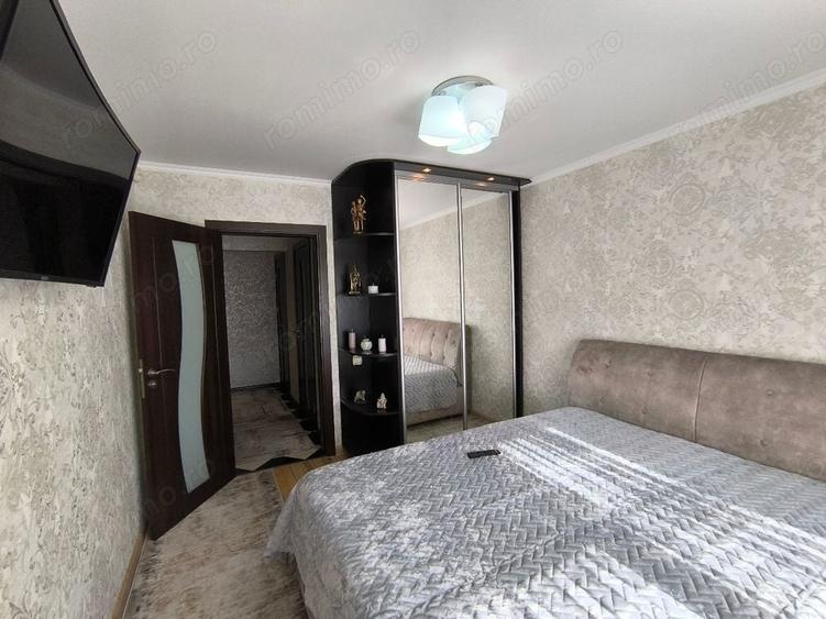 Apartament cu 2 camere decomandat în Politehnica