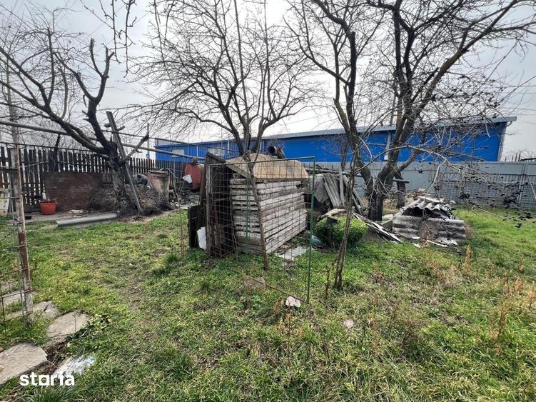 Spațiu comercial, de 1,300 mp, în Central