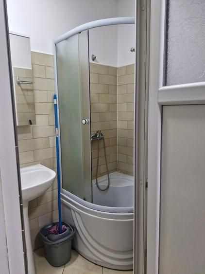 Garsonieră semidecomandată în Lipovei
