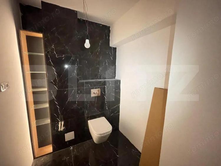 Apartament cu 3 camere decomandat, mobilat în Rovine