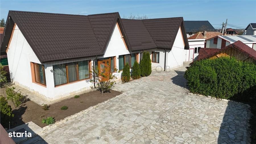 Casă cu 4 camere decomandat în Căpățânești