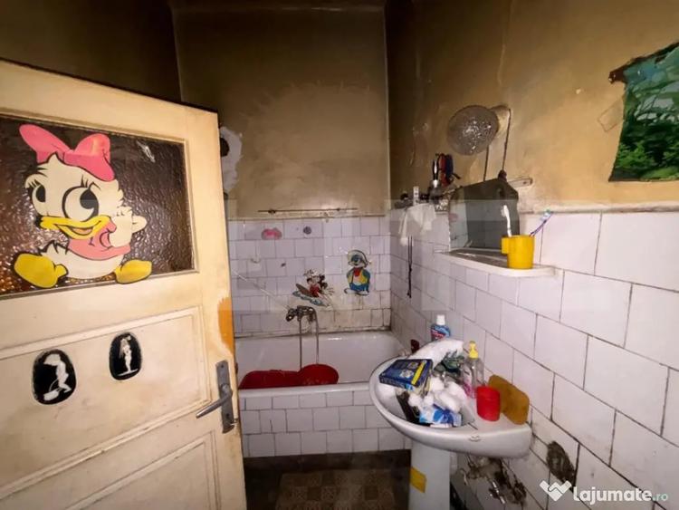 Casă cu 3 camere cu Teren 300 Mp în Șimleu Silvaniei