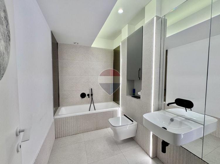 Apartament cu 3 camere decomandat, mobilat în Cotroceni