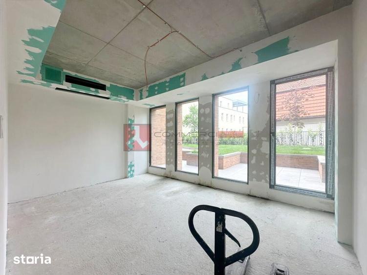 Spațiu comercial, de 219 mp, în Central