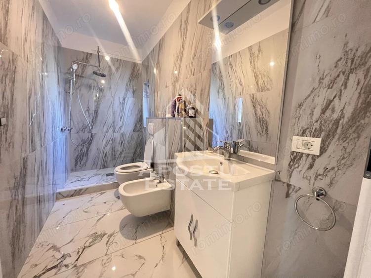 Casă cu 5 camere în Ghiroda