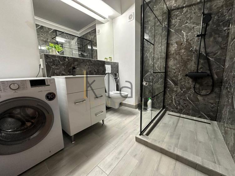 Apartament cu 3 camere semidecomandat, mobilat în Central