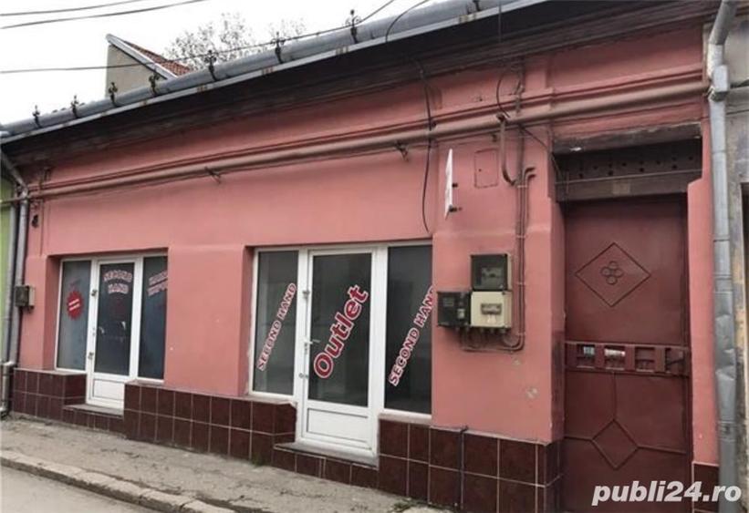 Casă cu 6 camere cu Teren 100 Mp în Caransebeș