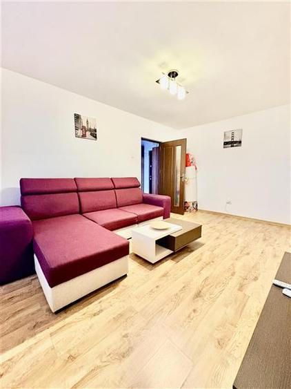 Apartament cu 2 camere decomandat, mobilat în Km 4-5