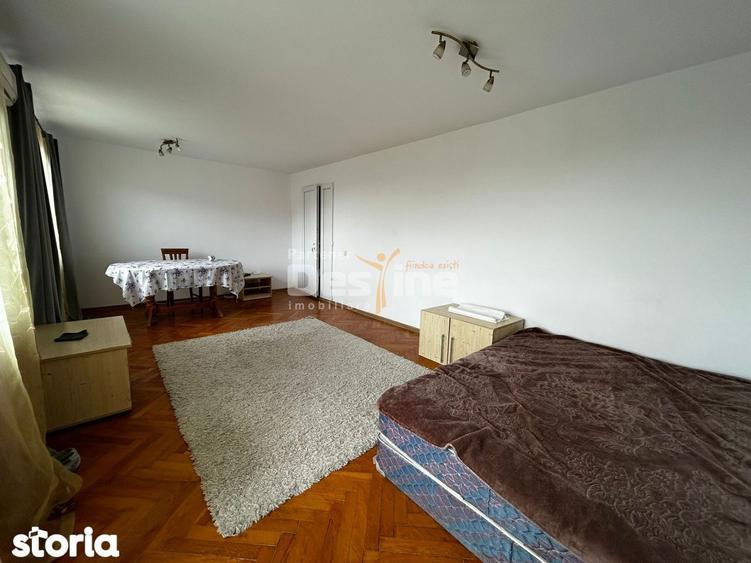 Apartament cu 3 camere decomandat, mobilat în Copou