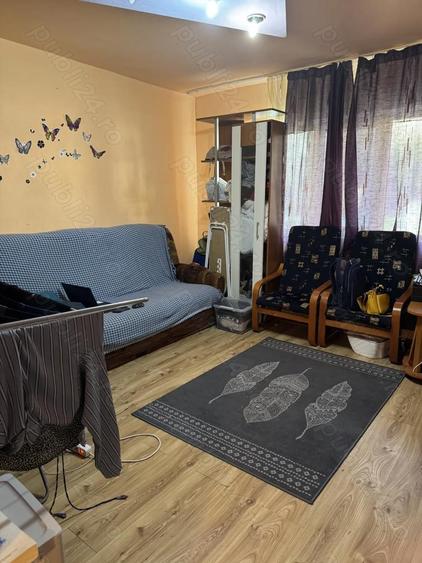 Garsonieră decomandată în Central