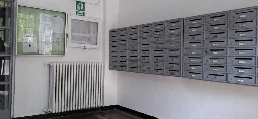 Apartament cu 2 camere semidecomandat în Gara de Nord