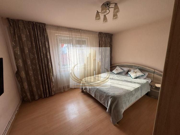 Casă individuală cu 5 camere cu Canalizare în Șagului
