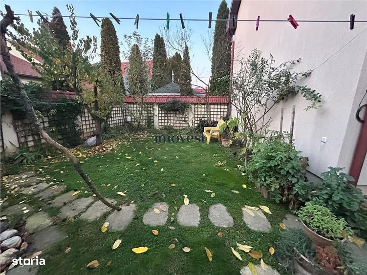 Casă cu 4 camere în Titulescu