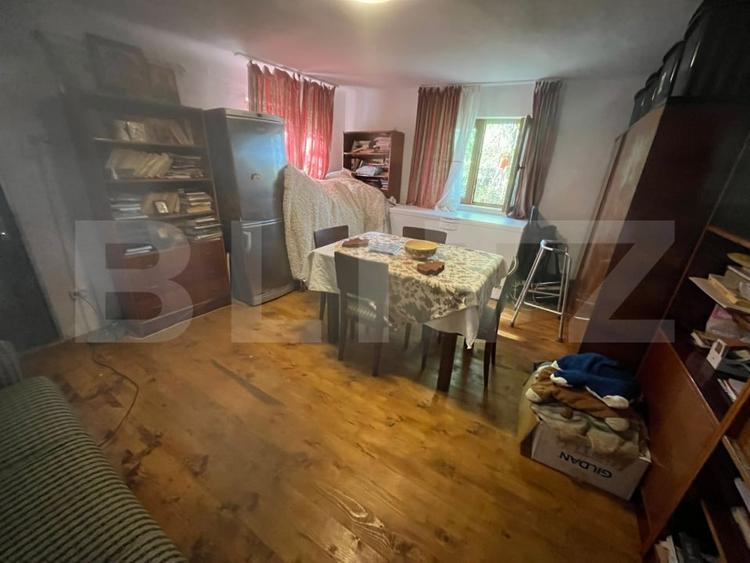 Casă individuală cu 3 camere cu Teren 4500 Mp în Bolovani