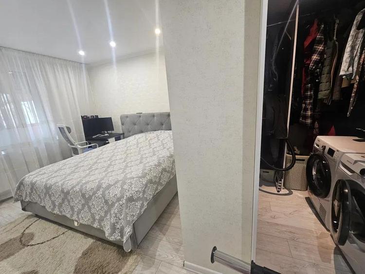 Apartament cu 3 camere decomandat, mobilat în Tătărași