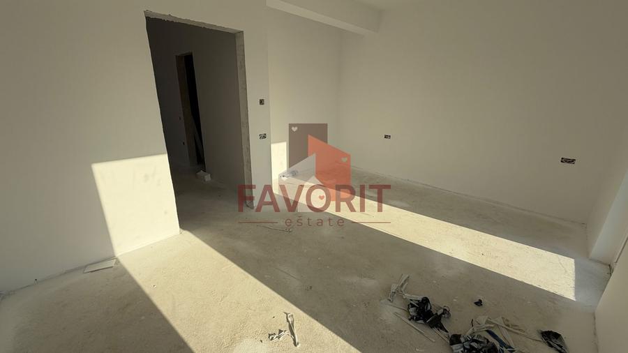 Duplex cu 3 camere cu Canalizare în Moșnița Nouă
