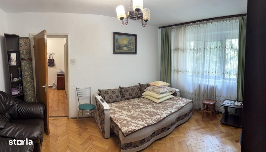 Apartament cu 2 camere semidecomandat în Central