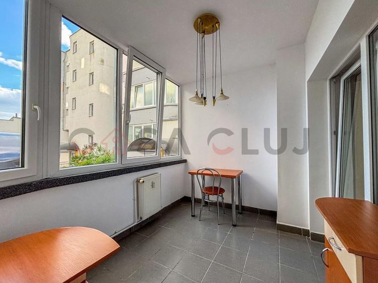 Apartament cu 2 camere semidecomandat, mobilat în Gheorgheni