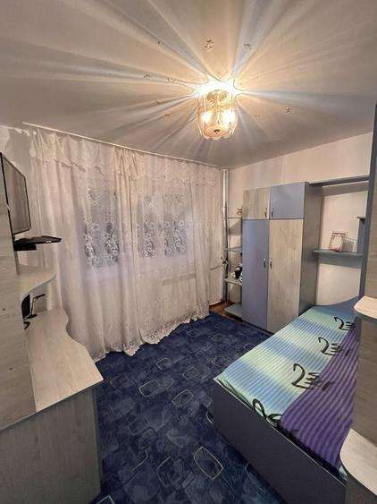 Apartament cu 2 camere semidecomandat în Exterior Vest