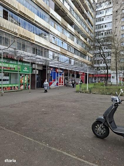 Vinzare Spatiu Comercial - 1