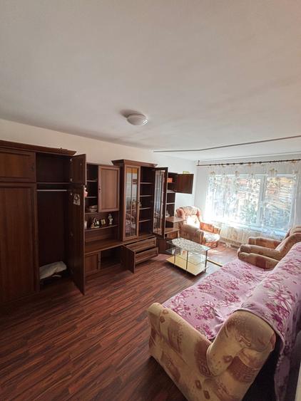 Apartament de inchiriat cu 2 camere - 4