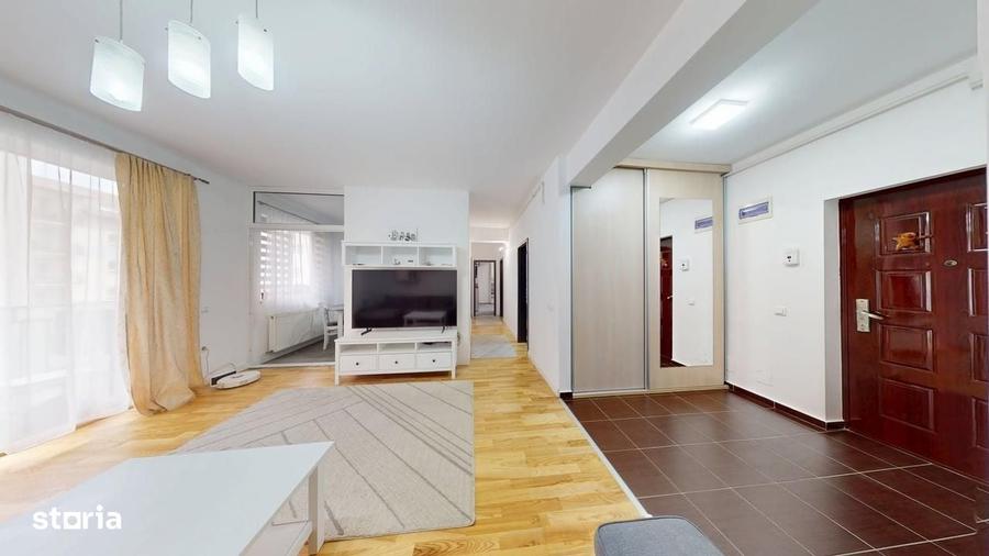 Apartament cu 3 camere în Turnișor