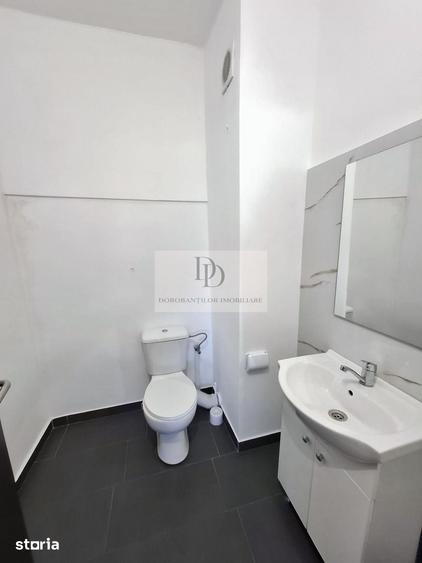 Casă cu 5 camere cu Teren 10 Mp în Central