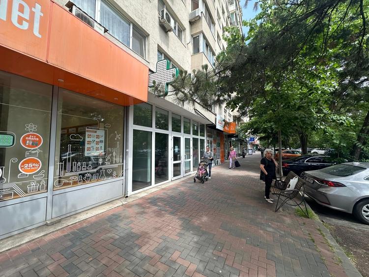 Spațiu comercial, de 172 mp, în Ozana