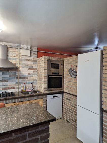 Apartament cu 2 camere semidecomandat în Rădăuți