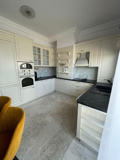 Apartament cu 3 camere decomandat, mobilat în Nord