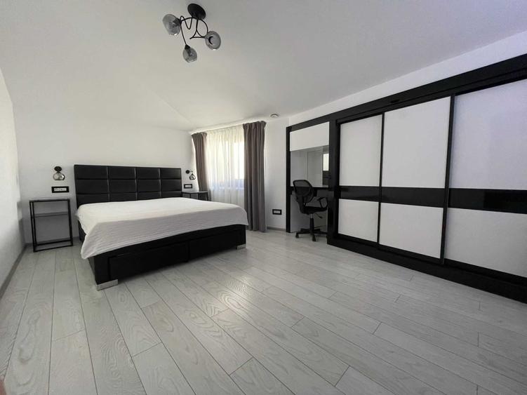 Apartament cu 3 camere decomandat în George Enescu