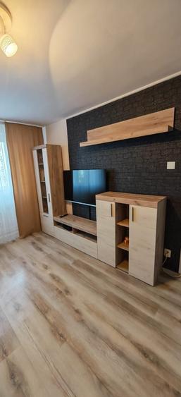 Apartament cu 2 camere decomandat în Brâncoveanu