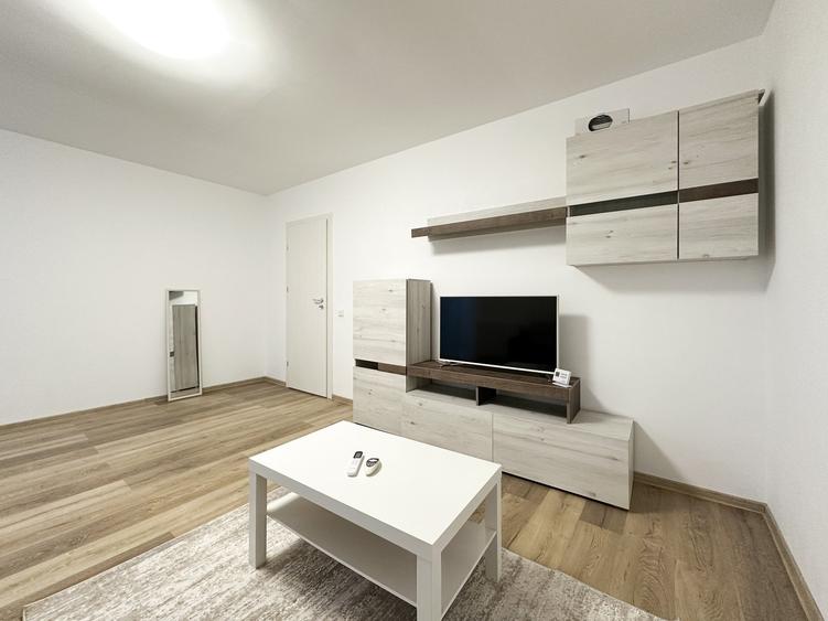 Apartament cu 2 camere decomandat, mobilat în Theodor Pallady