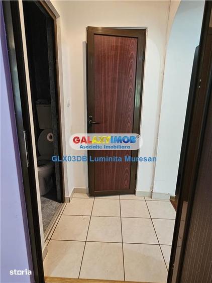 Apartament cu 2 camere semidecomandat în Aleea Trandafirilor