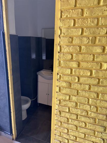 Spațiu comercial, de 50 mp, în Central