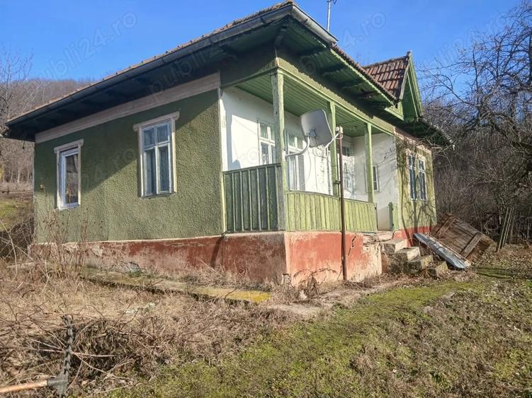 Casă cu Teren 1080 Mp în Blăjani