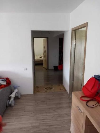 Apartament 4 camere etaj 4 -cartier VEST - 5