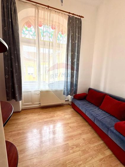 Apartament cu 2 camere decomandat în Ultracentral