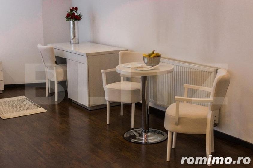 Casă cu 4 camere cu Teren 2456 Mp în Livezeni